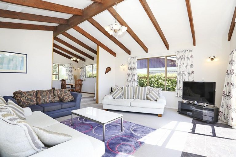 Photo of property in 92 Moana Street, Rosedale, Invercargill, 9810