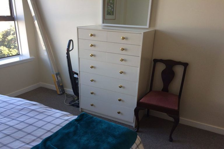 Photo of property in Hobson Court Flats, 57/70 Hobson Street, Thorndon, Wellington, 6011