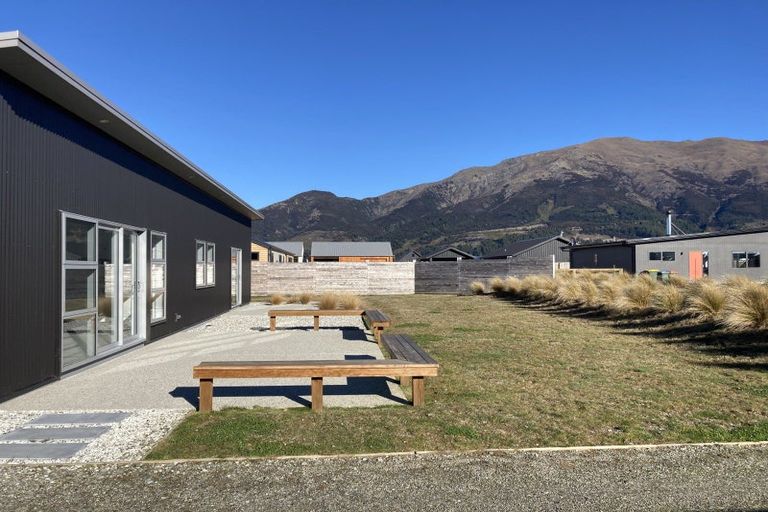 Photo of property in 29 Dingle Street, Lake Hawea, Wanaka, 9382
