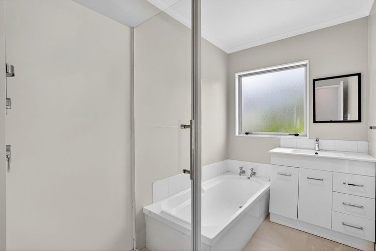 Photo of property in 16 Settlement Road, Kaiwaka, 0573