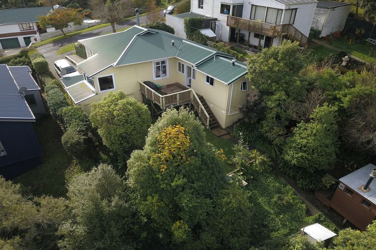 Photo of property in 12 Gorman Street, Macandrew Bay, Dunedin, 9014