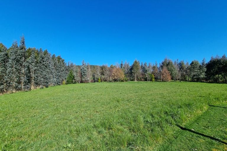 Photo of property in 193 Orepuki Riverton Highway, Longwood, Riverton, 9881