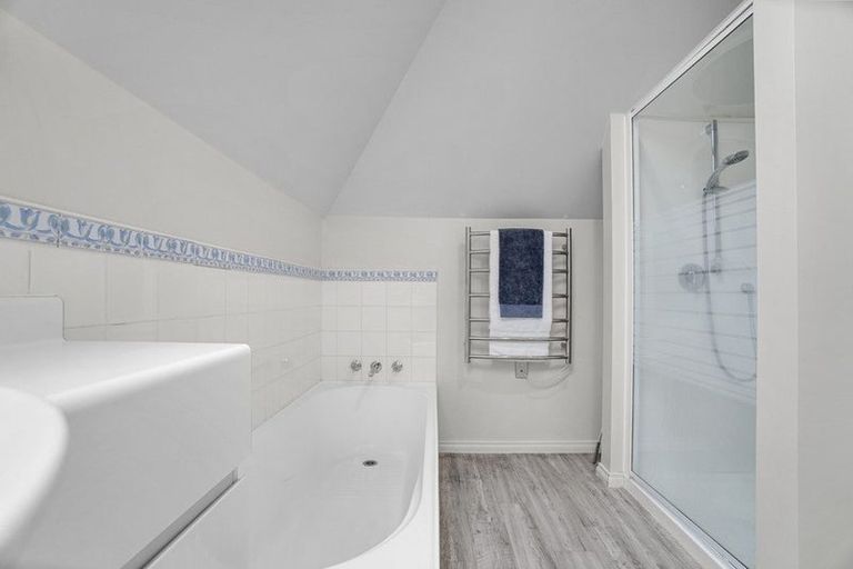 Photo of property in 95 Clyde Road, Ilam, Christchurch, 8041