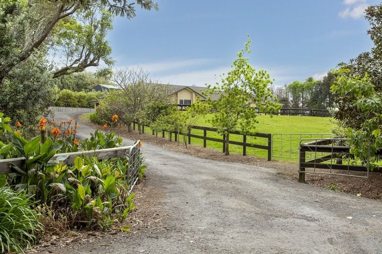 Photo of property in 126 Wilson Road, South Head, Helensville, 0874