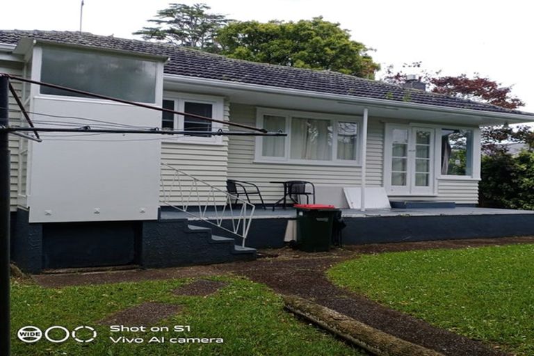 Photo of property in 239 Hepburn Road, Glendene, Auckland, 0602