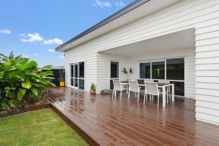 Photo of property in 48 Cupples Street, Papamoa Beach, Papamoa, 3118