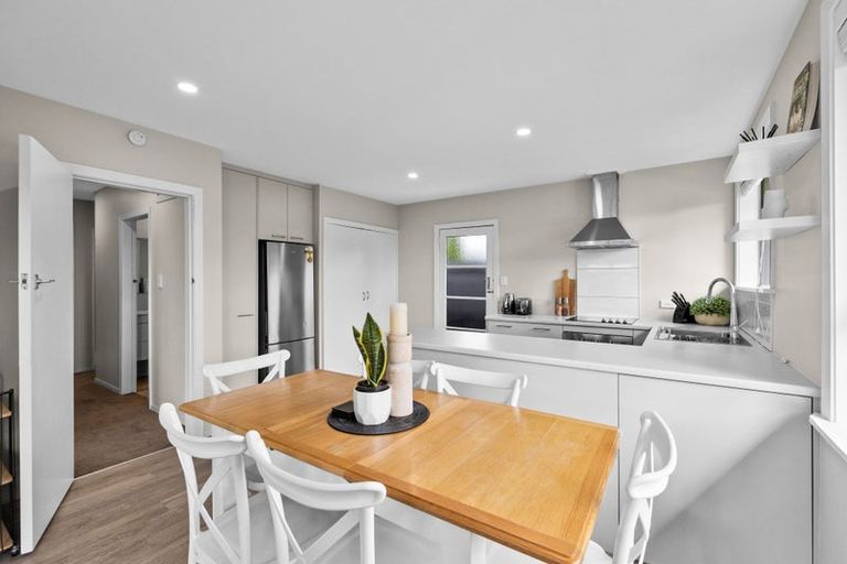 Photo of property in 1/36 Condell Avenue, Papanui, Christchurch, 8053