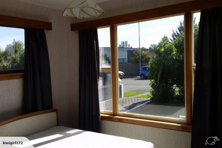 Photo of property in 84 East Belt, Rangiora, 7400