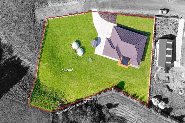 Photo of property in 5 Don Mackinnon Way, Hunua, 2583