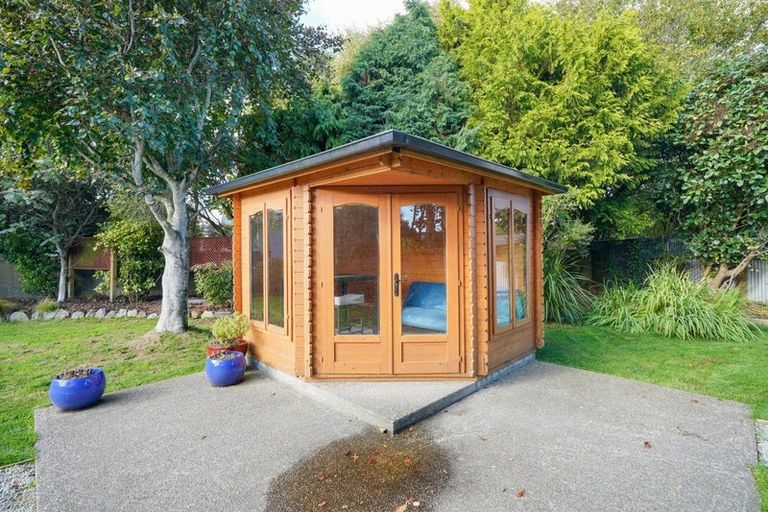 Photo of property in 19 White Street, Newfield, Invercargill, 9812