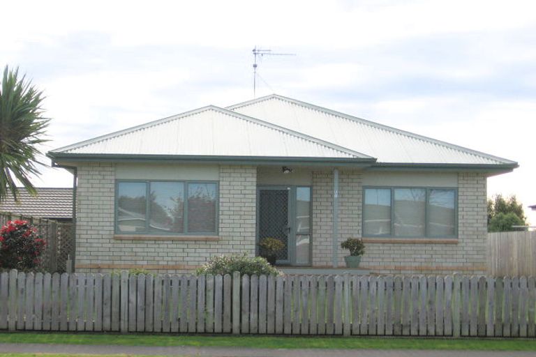 Photo of property in 141 Bryant Road, St Andrews, Hamilton, 3200
