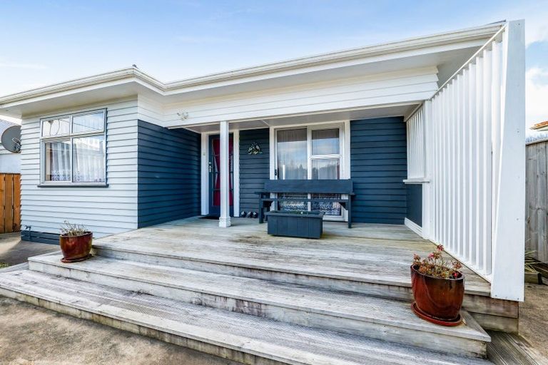 Photo of property in 120 Miranda Street, Stratford, 4332