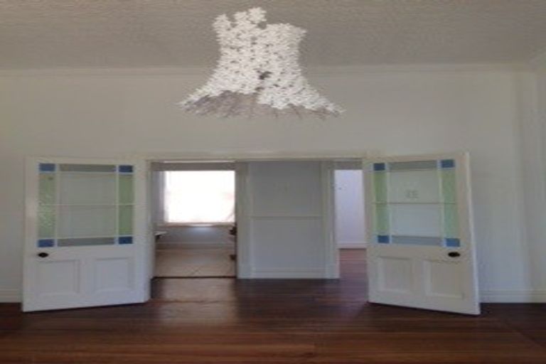 Photo of property in 150 Victoria Street, Cambridge, 3434