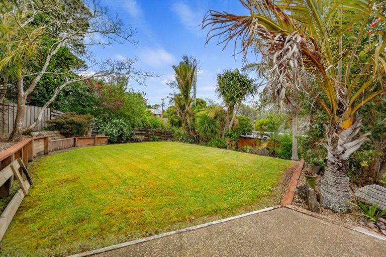 Photo of property in 76 Mcentee Road, Waitakere, Auckland, 0816