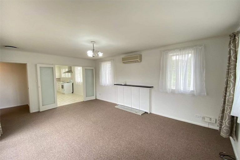 Photo of property in 30 Mclean Avenue, Papatoetoe, Auckland, 2025