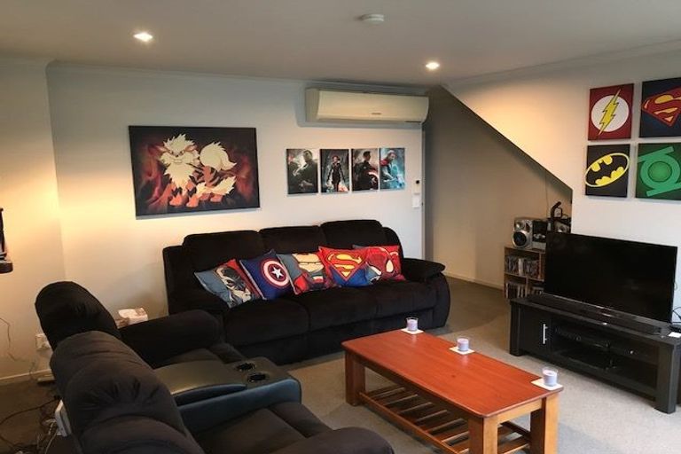 Photo of property in Onslow Heights, 17e Onslow Road, Khandallah, Wellington, 6035