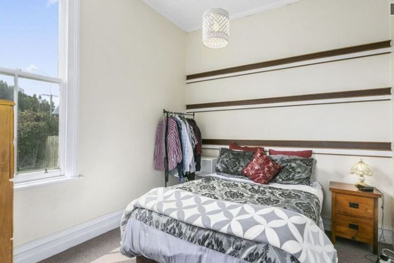 Photo of property in 1 Queens Drive, Saint Kilda, Dunedin, 9012