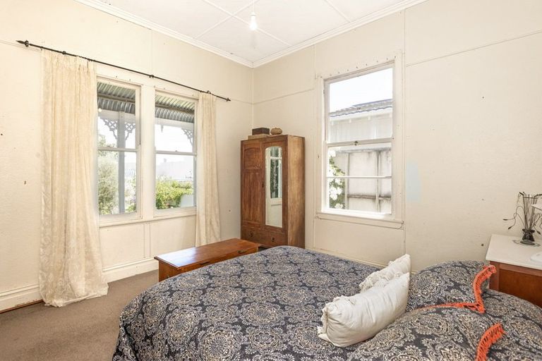 Photo of property in 387 Palmerston Road, Gisborne, 4010