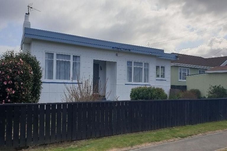 Photo of property in 3 Gloag Street, Waverley, 4510