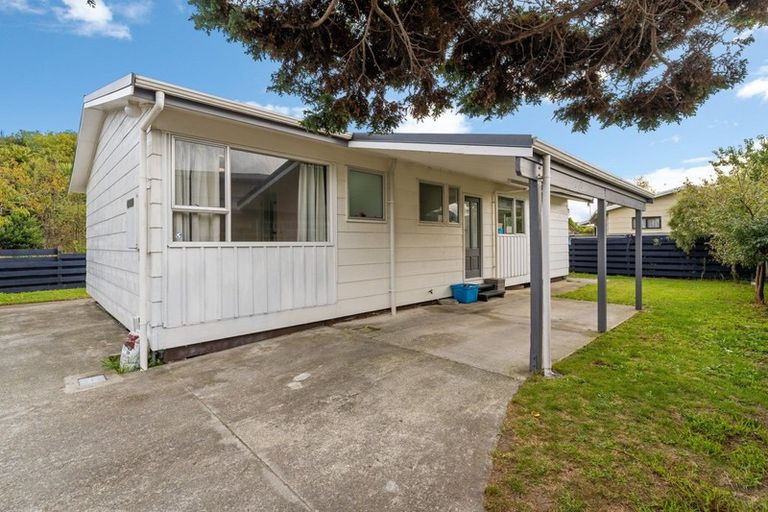 Photo of property in 14b Cypress Grove, Paraparaumu, 5032
