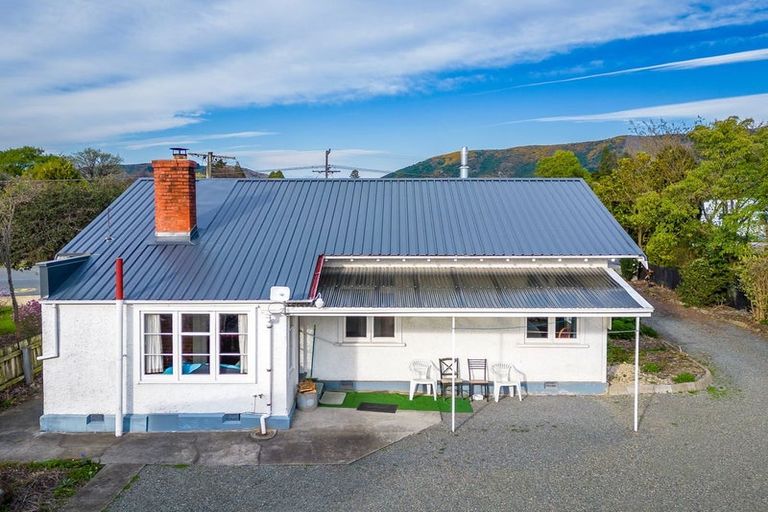 Photo of property in 4 Mill Road, Waimate, 7924