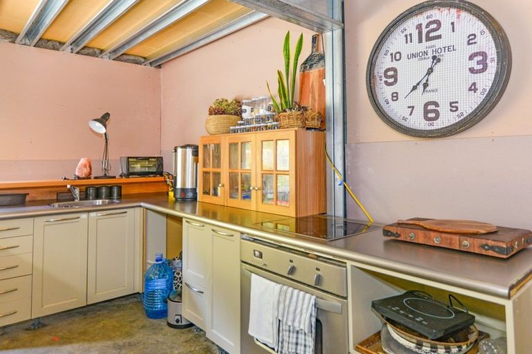 Photo of property in 437 Ellis Wallace Road, Eskdale, Napier, 4182