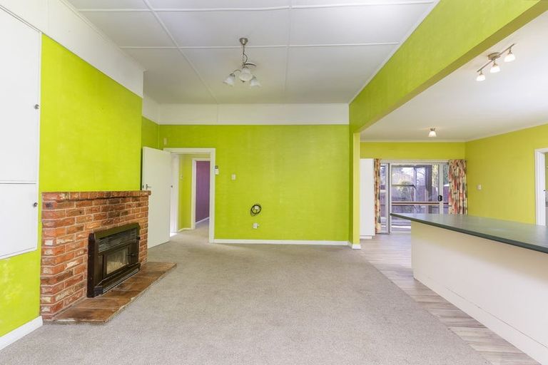 Photo of property in 19 Holmes Street, Waimate, 7924