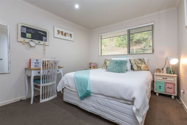 Photo of property in 84 Blue Heron Rise, Stanmore Bay, Whangaparaoa, 0932