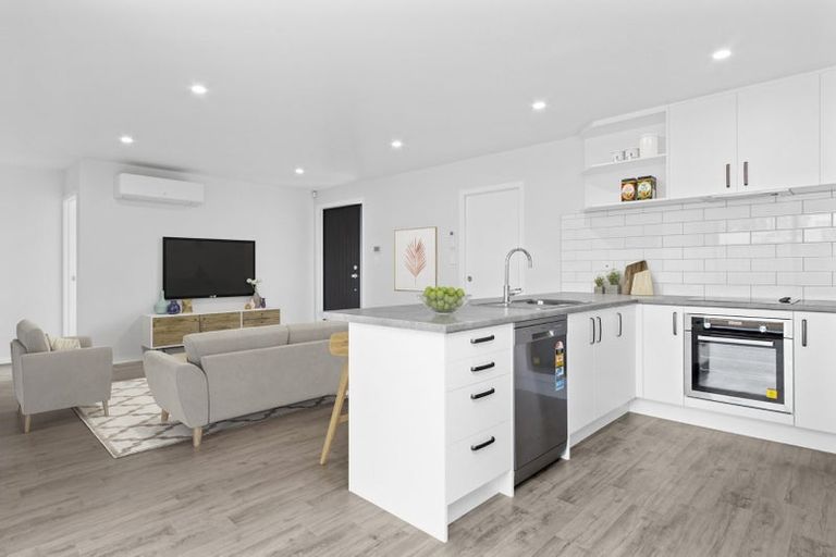 Photo of property in 3/18 Betley Crescent, Fairview Downs, Hamilton, 3214