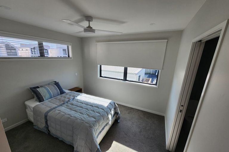 Photo of property in 87 Tarapuka Road, Westgate, Auckland, 0814