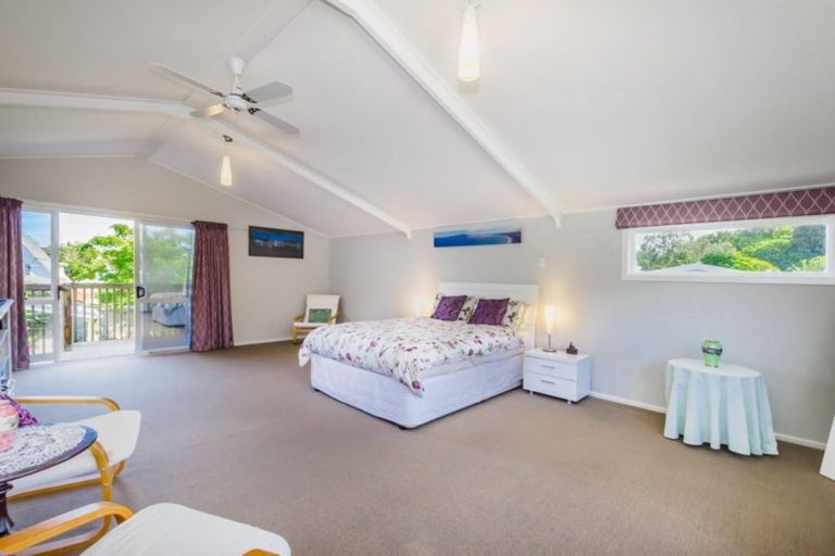 Photo of property in 4 Iti Grove, Waikanae, 5036