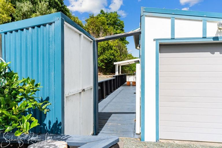 Photo of property in 1122 Whakapirau Road, Whakapirau, Maungaturoto, 0583