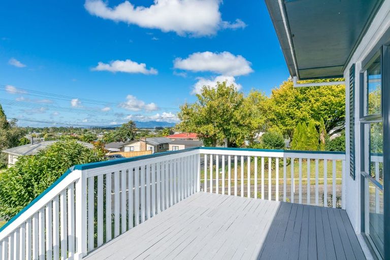 Photo of property in 1/90 Mahoe Street, Melville, Hamilton, 3206