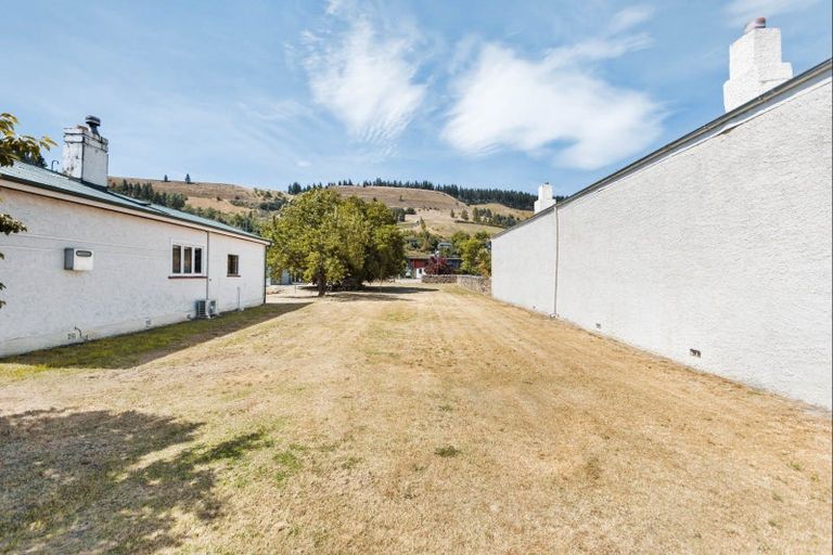 Photo of property in 24 Sunderland Street, Clyde, 9330