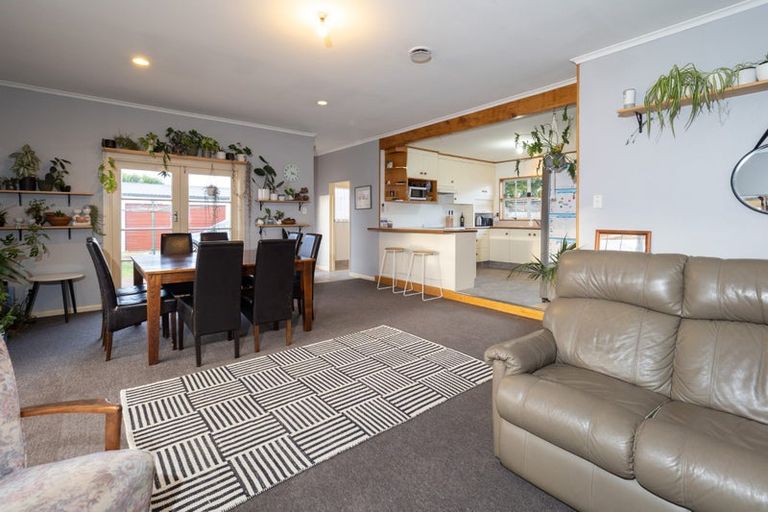 Photo of property in 17 Cameron Street, Ashburton, 7700