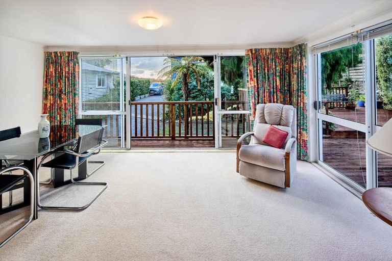 Photo of property in 9a Eatwell Avenue, Paraparaumu Beach, Paraparaumu, 5032