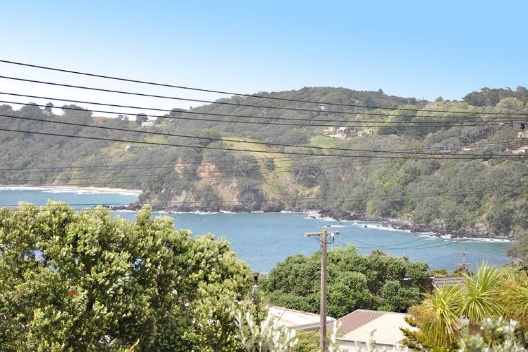 Photo of property in 22 Kendale Drive, Leigh, 0985