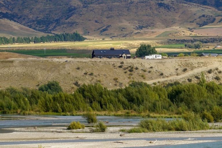 Photo of property in 178 Gilmore Road, Mount Pisa, Cromwell, 9383