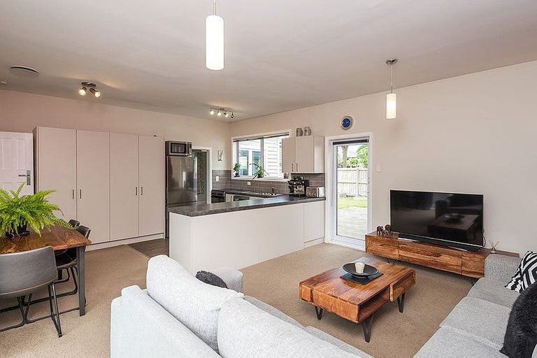 Photo of property in 60 Alexandra Street, Richmond, Christchurch, 8013