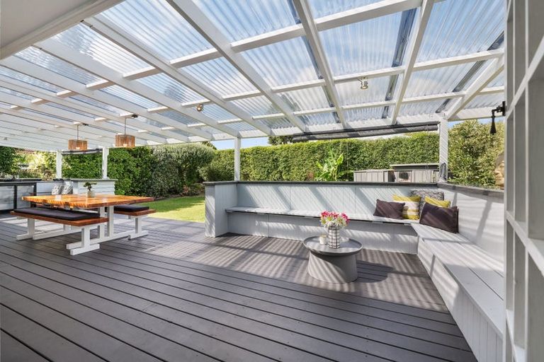 Photo of property in 45 Jillian Drive, Ranui, Auckland, 0612