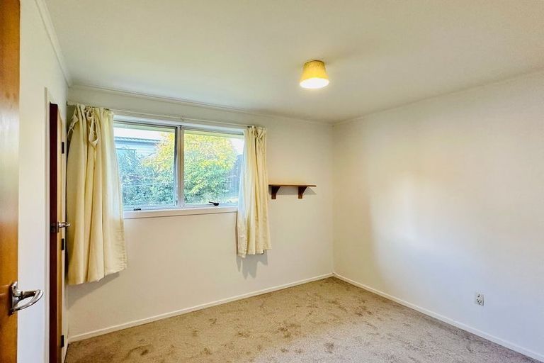 Photo of property in 10 Datura Place, Sunnynook, Auckland, 0620