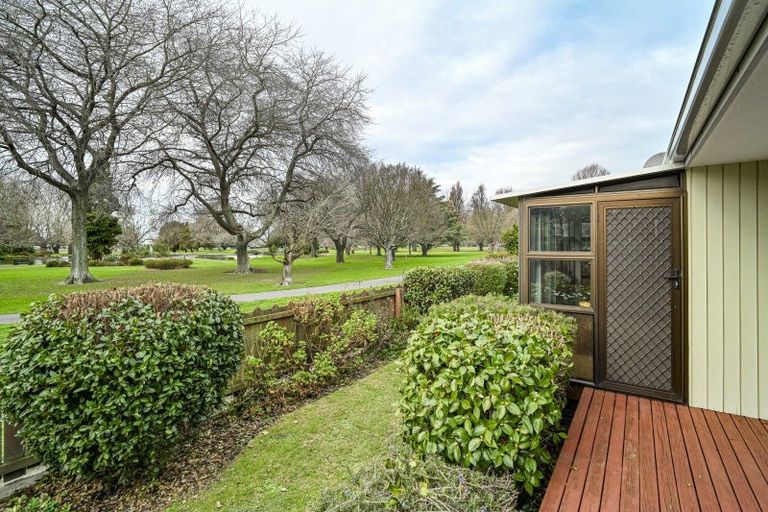 Photo of property in 2/36 Bristol Crescent, Flaxmere, Hastings, 4120