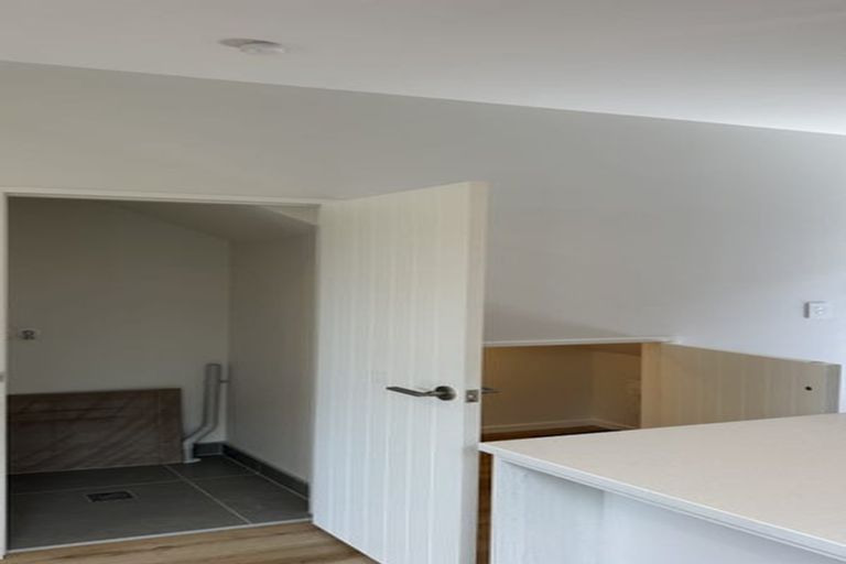 Photo of property in 3/15 Sea Vista Avenue, Beach Haven, Auckland, 0626