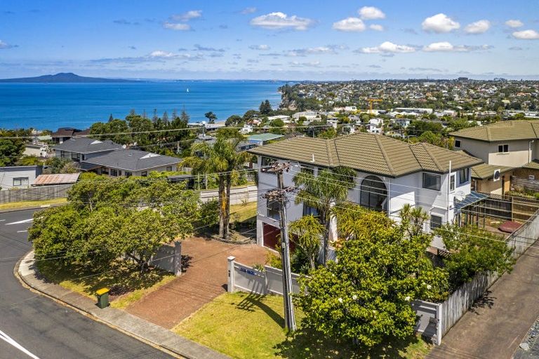 Photo of property in 2a Mizpah Road, Torbay, Auckland, 0630