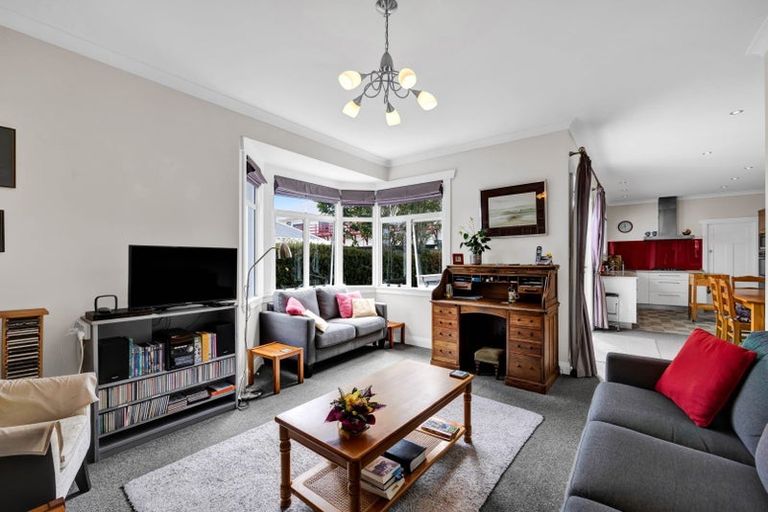 Photo of property in 63 Gover Street, New Plymouth, 4310