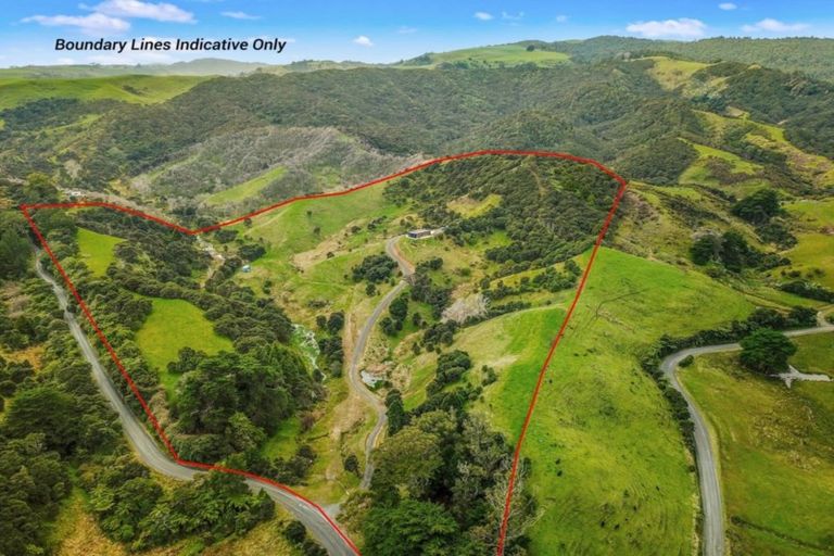 Photo of property in 989 Te Papatapu Road, Raglan, 3894