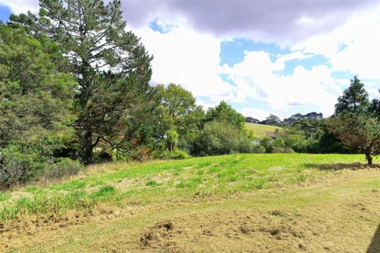 Photo of property in 113 Foster Road, Kumeu, 0891
