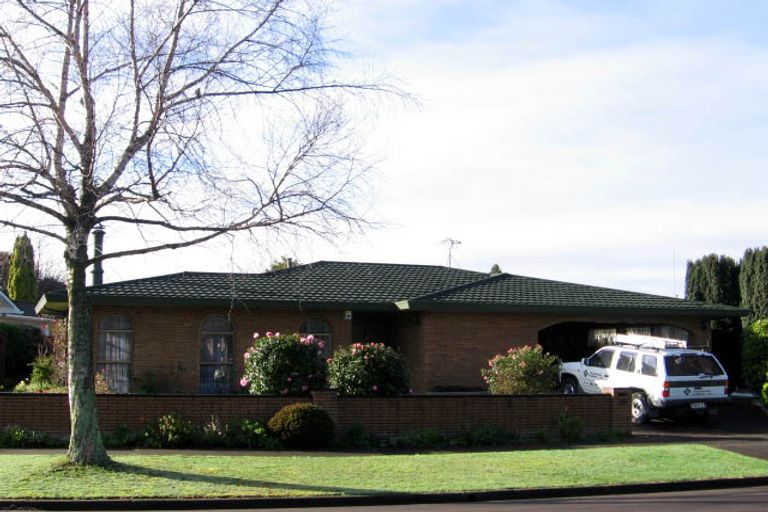 Photo of property in 39 Kentucky Way, Awapuni, Palmerston North, 4412