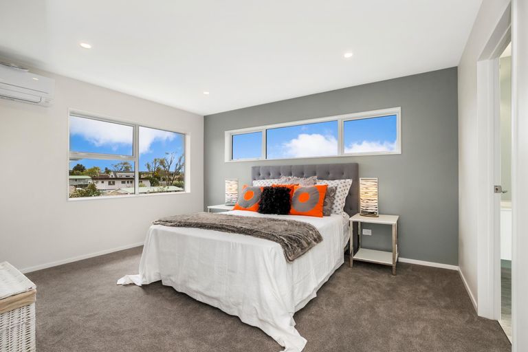Photo of property in 3 Danden Way, Pukekohe, 2120