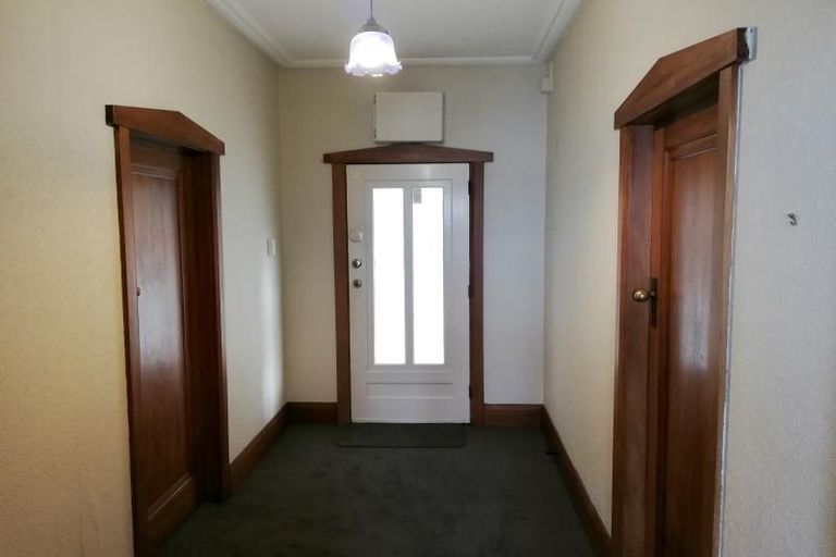 Photo of property in 1/83 Bolton Street, Kelburn, Wellington, 6012